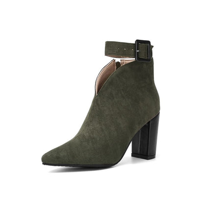 Bottines Sophistiquées pour – Ligne Épurée et Charme Urbain