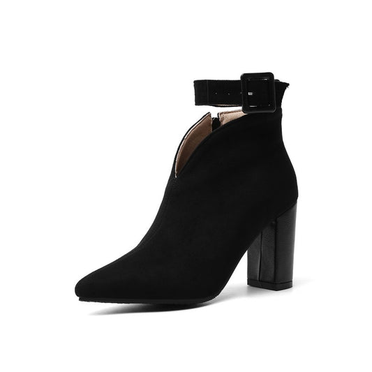 Bottines Sophistiquées pour – Ligne Épurée et Charme Urbain